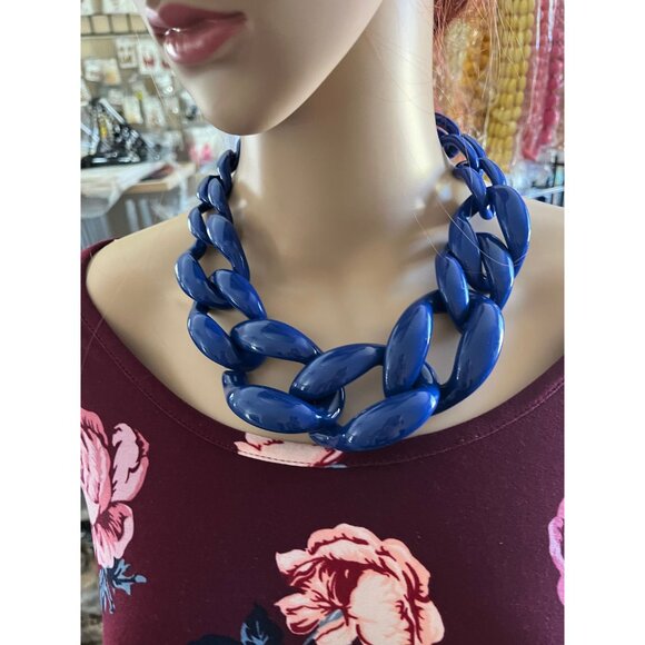 Acrylic necklace  big chunky royal blue acrylic large Blue link chain necklace - Picture 8 of 9
